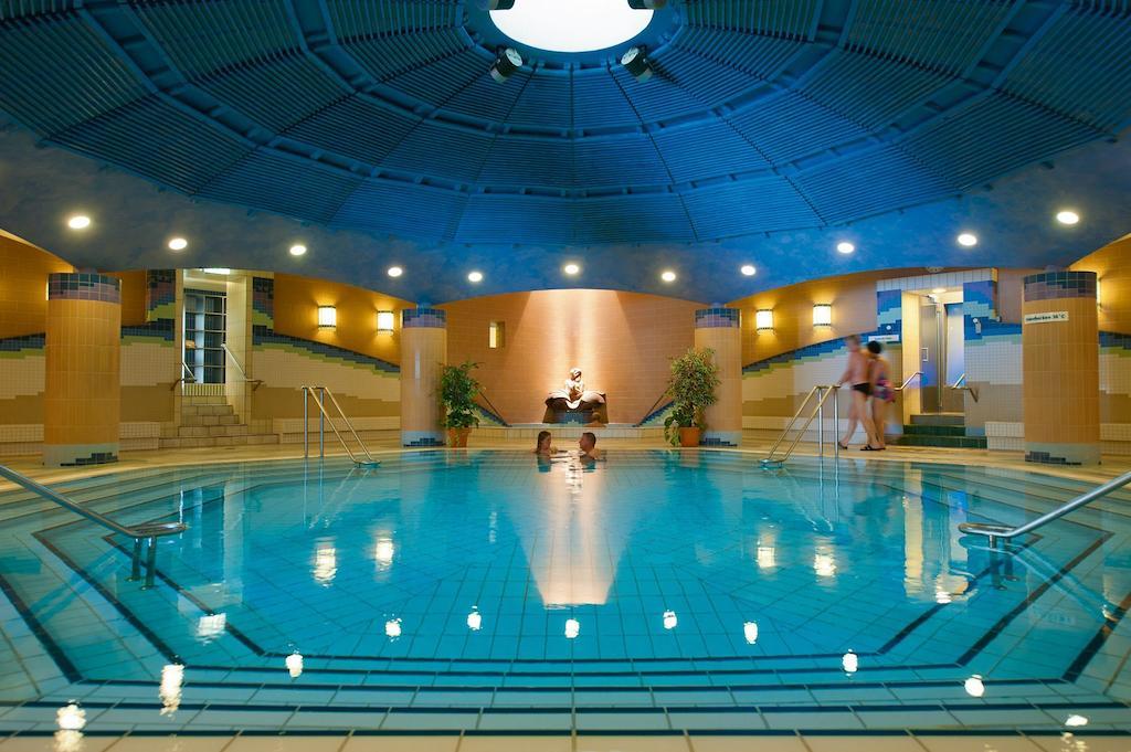 Hotel Alter Weissbraeu Бад-Бирнбах Экстерьер фото