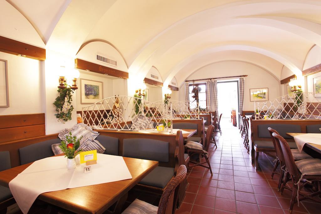 Hotel Alter Weissbraeu Бад-Бирнбах Экстерьер фото