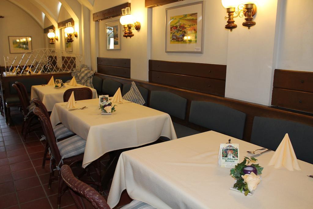 Hotel Alter Weissbraeu Бад-Бирнбах Экстерьер фото